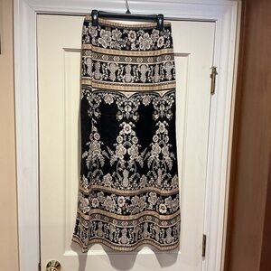 NWOT Zimmermann Elegant Black and Cream Linen Floral Skirt, Size AU 2 = M